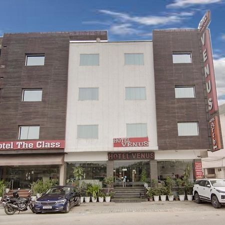 Hotel Venus Plaza New Delhi Buitenkant foto
